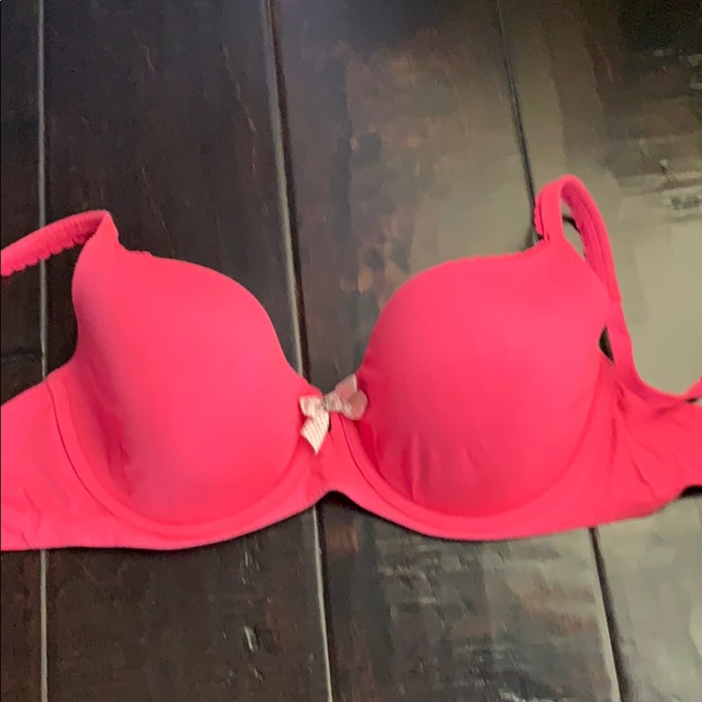 Victoria Secret 32DDD DEMI BRA